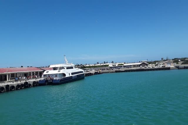 Robben Island interesting stop before boat, Tickets conf by 8h15
