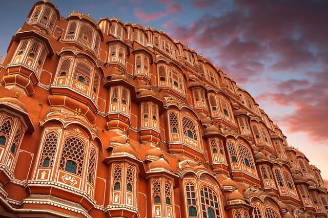 Four Days Private Luxury Golden Triangle Tour in India