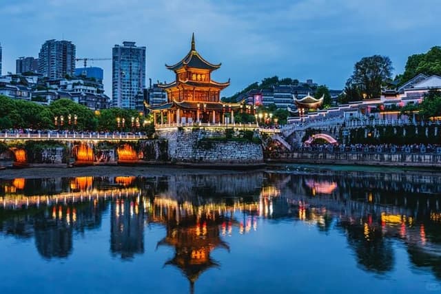 4-Day Classic Guizhou Cultural & Nature Private Journey