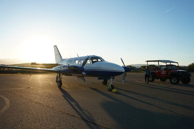 Sedona Airplane and Jeep Combo Tour