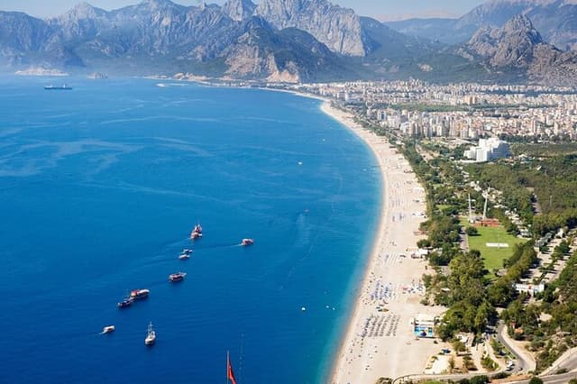 Antalya Private Walking Tour with a Local