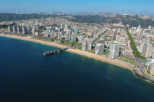 Private Shore Tour: Valparaíso & Viña del Mar Highlights
