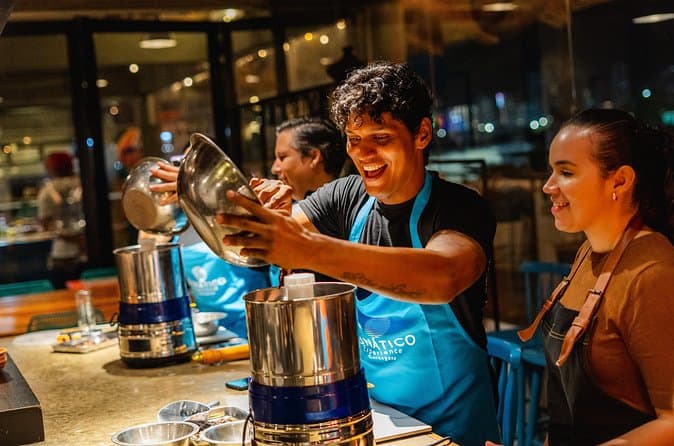 Craft Your Own Chocolate: Cartagena Tour Guide
