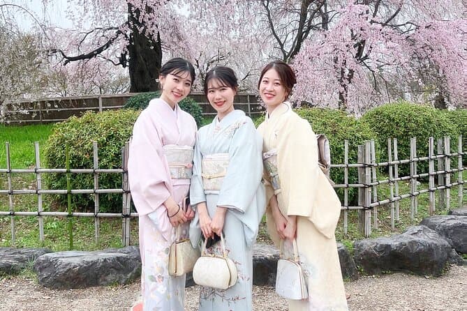 Authentic Kyoto Kimono Rental & Gion Cultural Tour