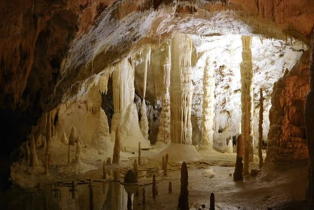Ancona and Frasassi Caves Private Tour from Cruise Port