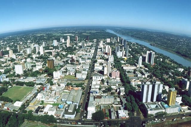 Foz do Iguaçu City Tour: Temple, Mosque & Cathedral