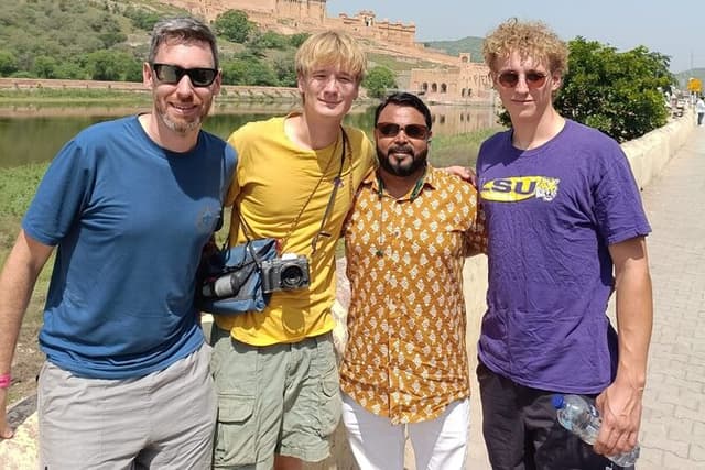 Private Full-Day Jaipur Sightseeing by Car