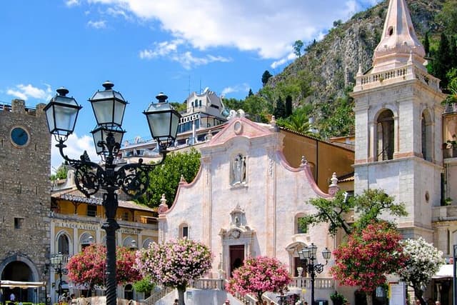 Taormina and Messina Private Experience from Messina Cruise Port