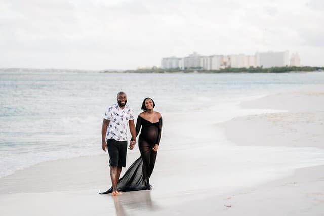 Private Vacation Photoshoot with Photographer in Gulf Shores