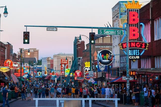 Welcome to Memphis: A Downtown Orientation Walk