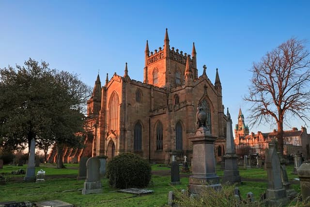 Rosslyn Chapel Wallace Monument and Dunfermline Abbey Tour
