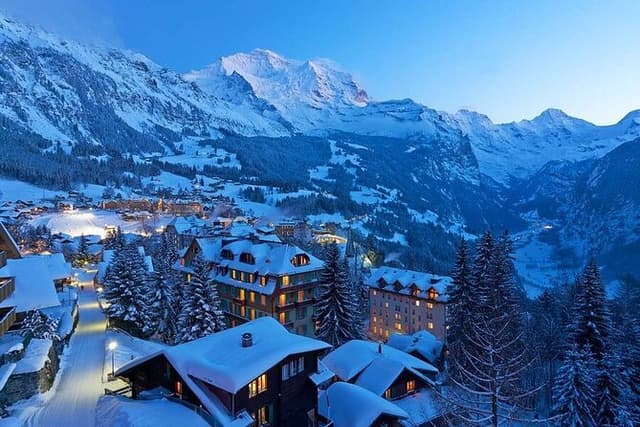 Jungfrau Private Tour: Interlaken & Lauterbrunnen