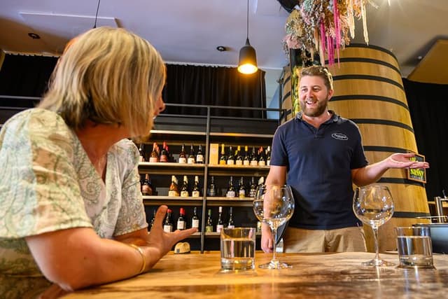 Top-Rated Hawke’s Bay Wine Tour - Small Group