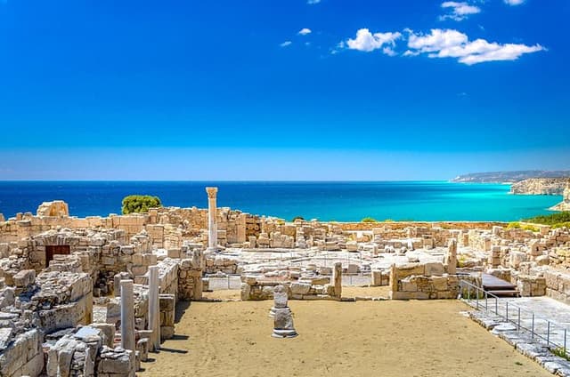 Curium, Kolossi & Limassol Discovery – Private Shore Tour
