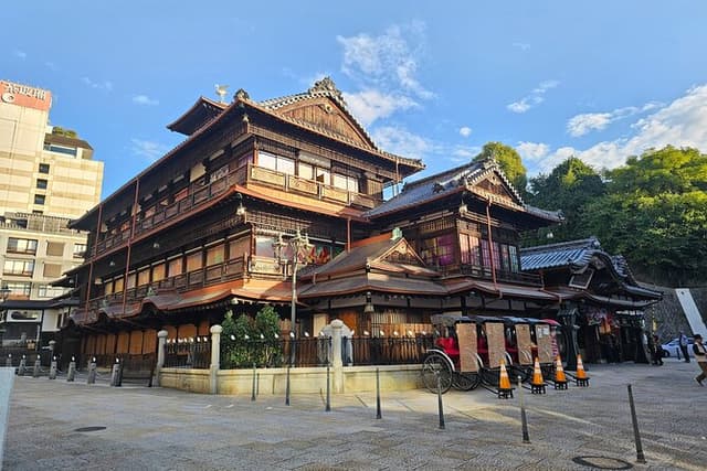 Ehime: Dogo Onsen Culture Walk—Bathhouse, Shrine & Food