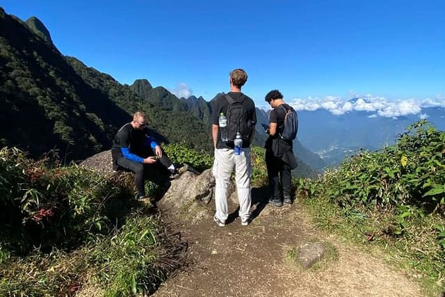 Full Day Trek to Fansipan Peak With Local Guide