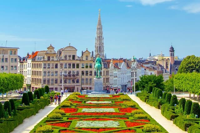 Brussels to Your Measure and Exclusive Private Tour