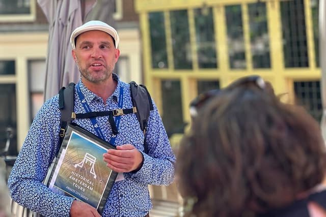 World War II in Amsterdam Private Walking Tour