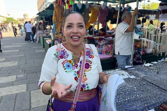 Unmissable Walking Tour with Naomi in Guadalajara