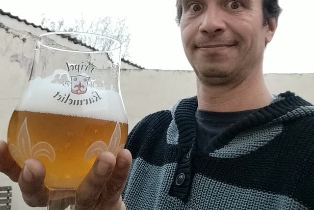 Bruges Food Tour : Beer, Chocolate, Waffles & Fries in German