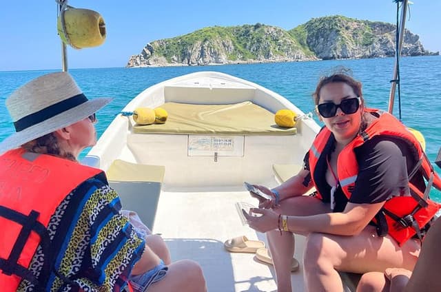 Private Panga Tour in Huatulco Bays