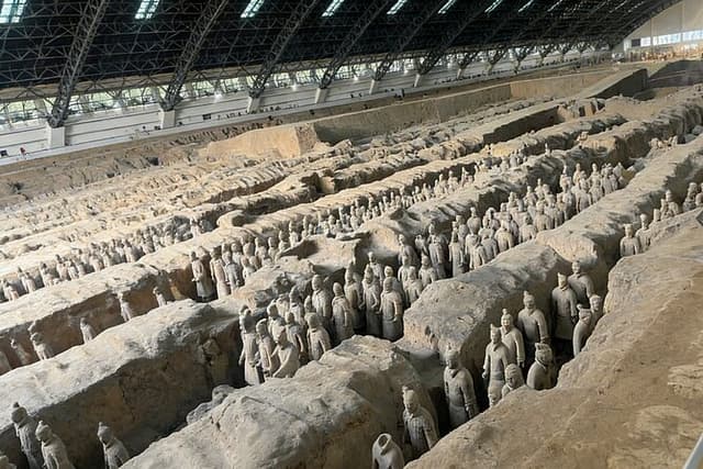Xi'an Private Day Tour to Terracotta Warriors and Hanyangling