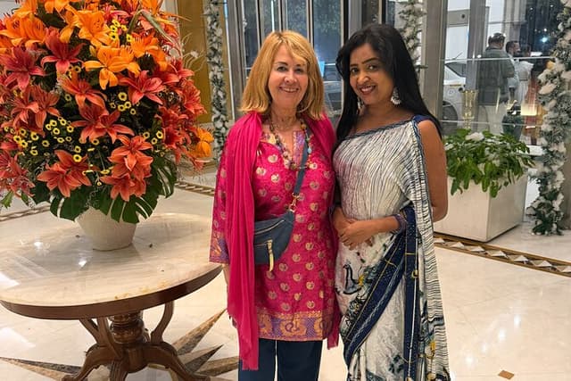 Chennai Private Tour with Female Guide