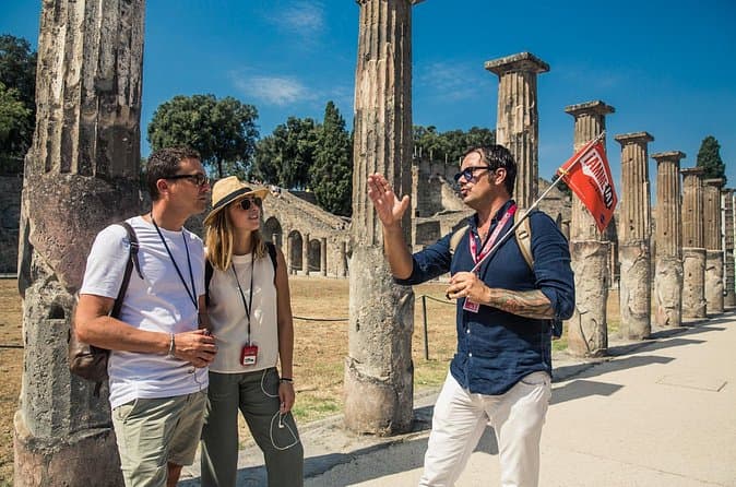 Compare Top Pompeii & Vesuvius Private Tours