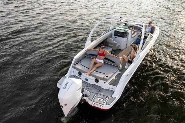 Cannes Private Boat Tour to the Lerins Islands – Relax & Cruise