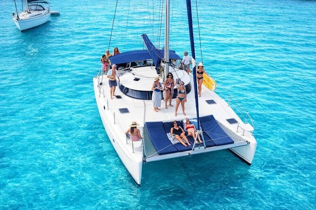Unforgettable experience in Catamaran Ibiza and Formentera!