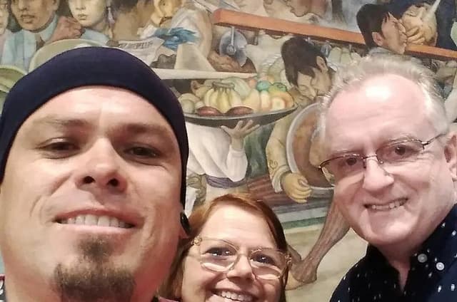 Markets, History and Food Tour