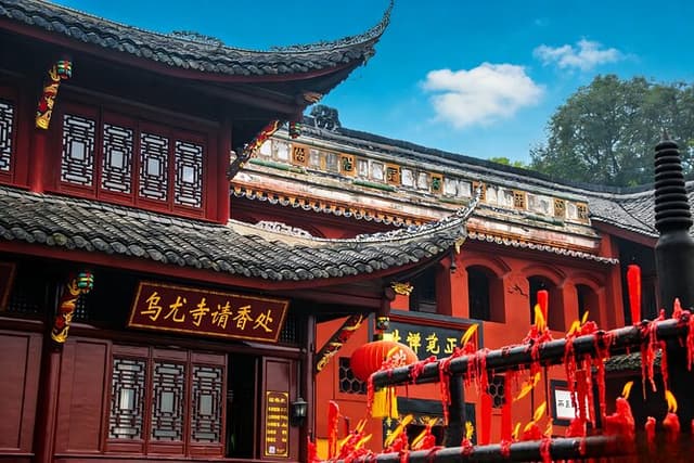 All Inclusive Chengdu Private Day Tour to Leshan Giant Buddha andCity Highlights