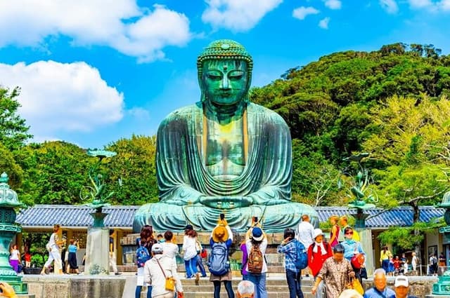 Kamakura & Yokohama Private and Custom Tour with English Driver