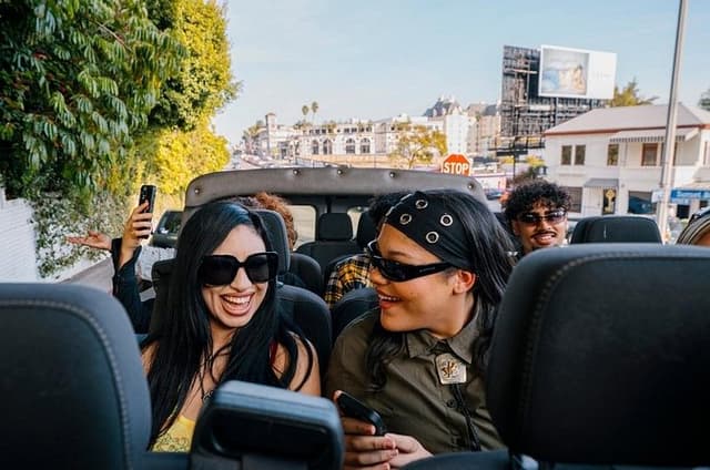 Celebrity Homes & Lifestyle Tour of Hollywood & Beverly Hills