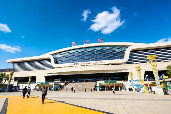 Reliable Xining Airport Pick-up & Private Car Services