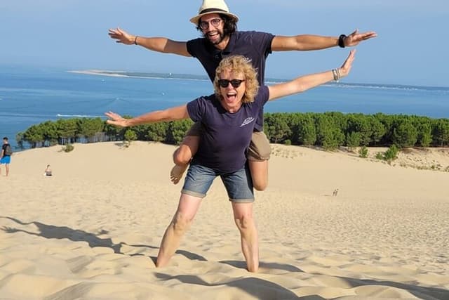Arcachon Day Trip from Bordeaux: Pyla Dune & lunch incl. oysters