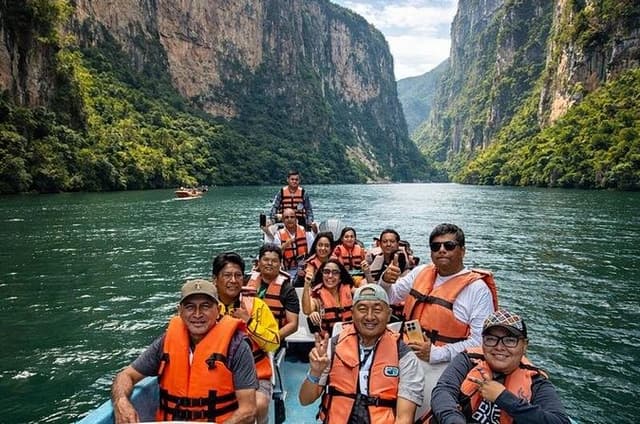 Canon del Sumidero Boat Tour Viewpoints and Chiapa de Corzo