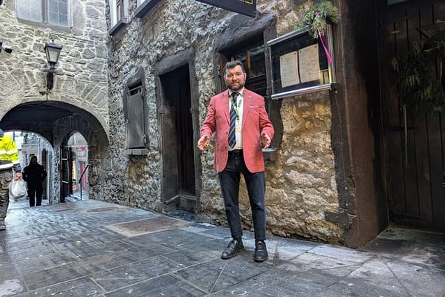 Kilkenny Walking Tour: Stories Behind the Medieval Mile