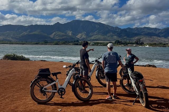 Guided E-Bike Tour in North Shore