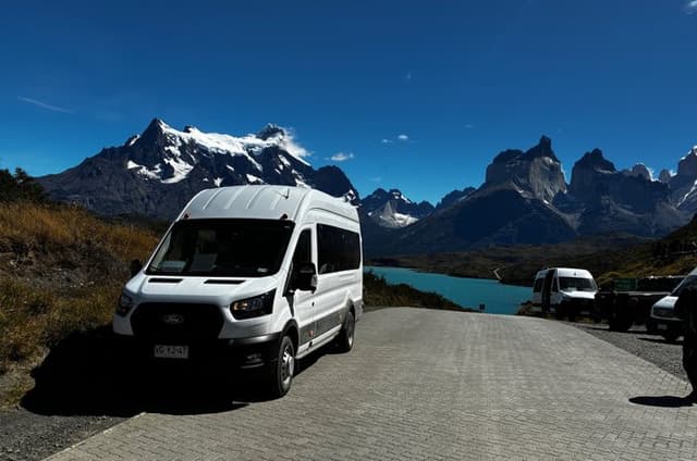 Full Day Torres del Paine Premium Van 2026 Starlink Wi Fi