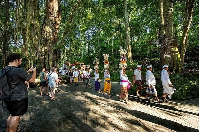 Private Tour All Inclusive 3 Day Package with Highlights of Bali
