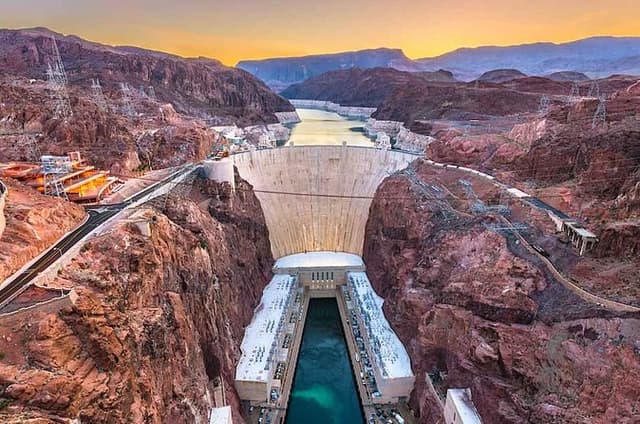 Las Vegas Hoover Dam, Welcome Sign, Seven Magic Mountain, & more