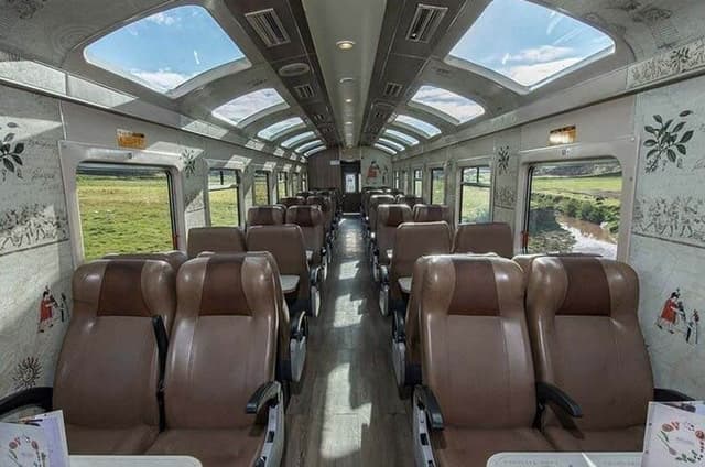 Machu Picchu 2Day Tour by Train from Cusco with Overnight Stay
