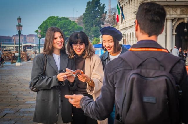 Discover Venice: Walking tour, Doge’s Palace, St. Marks Basilica