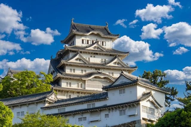 T6 Shiga Discovery: Castle, Temples & Ninja 2-Day Bus Tour