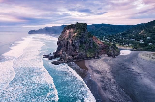 Private Auckland Tour Mt Eden, Waterfall, Black Sand Beaches etc