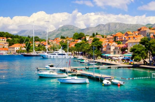 Dubrovnik, Cavtat & Konavle: Culture, Views & Local Lunch