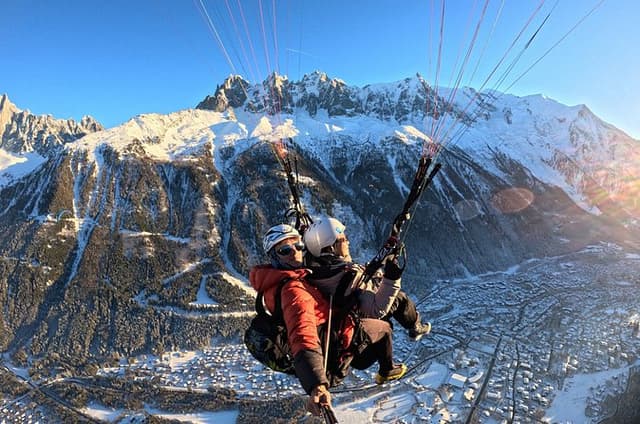 Chamonix Tandem paragliding flight