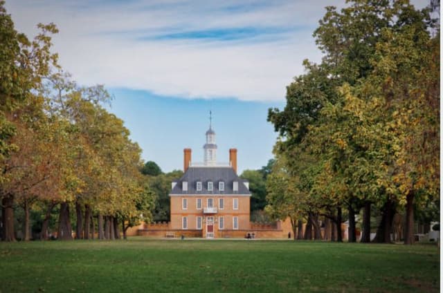 Colonial Williamsburg Private Tour: Step Into America’s Past