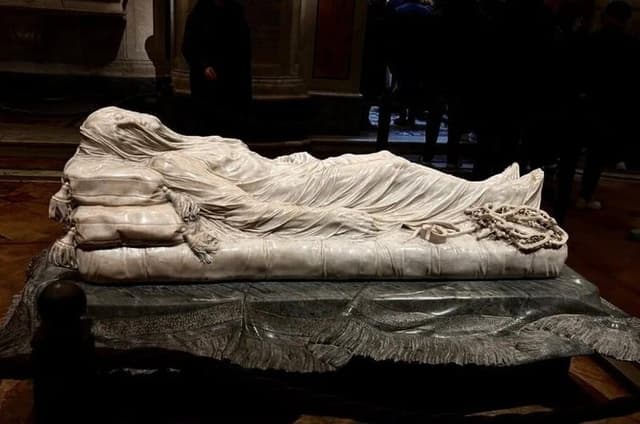 3 Hours Walking Tour: Best of Naples & Veiled Christ